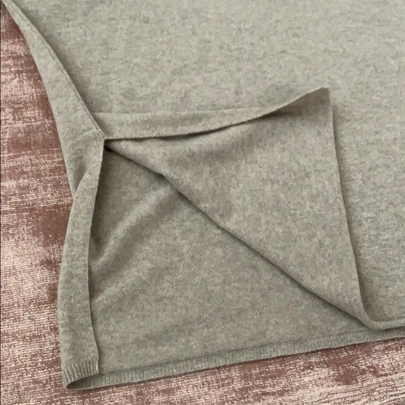 SOLD Eileen Fisher Eco 100% Cashmere Tunic Sweater - Picture 4 of 4